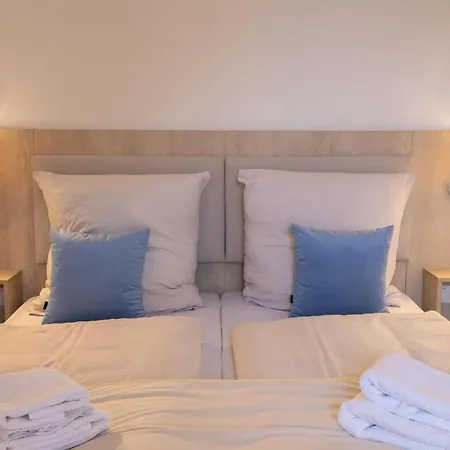 Fairschlafen Boutique Mit Hotelkomfort - Kajuete 0-09 Mit Privater Terrasse Hotel
